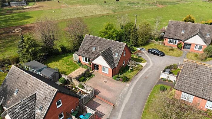 4 Bedroom Detached Bungalow For Sale In Lilbourne Road, Catthorpe, Lutterworth, LE17
