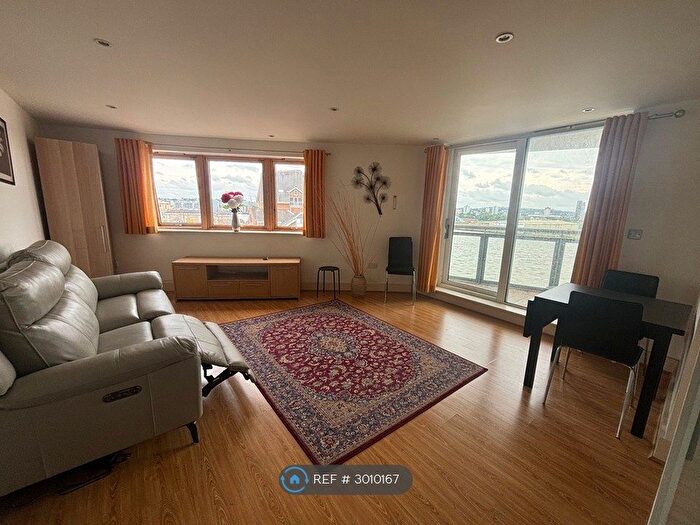 1 Bedroom Flat To Rent In Orion Point, London, E14