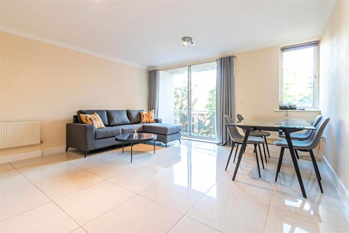 1 Bedroom Apartment To Rent In Regent Court, St John's Wood, NW8