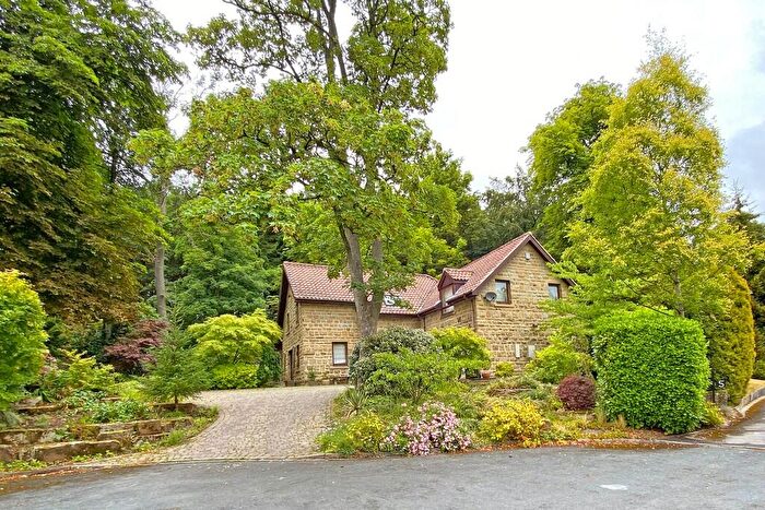 5 Bedroom Detached House For Sale In Oakdale Manor, Harrogate, HG1