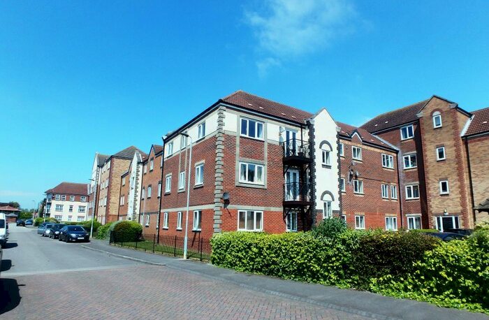 2 Bedroom Apartment To Rent In Plimsoll Way, Victoria Dock, HU9