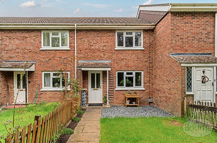 2 Bedroom Terraced House For Sale In Overton Close, Aldershot, Hampshire, GU11