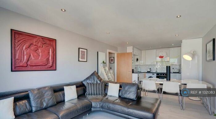 2 Bedroom Flat To Rent In Hall Street, Birmingham, B18