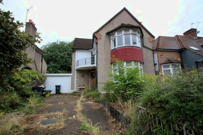 3 Bedroom Property To Rent In Duppas Hill Terrace, Croydon, CR0