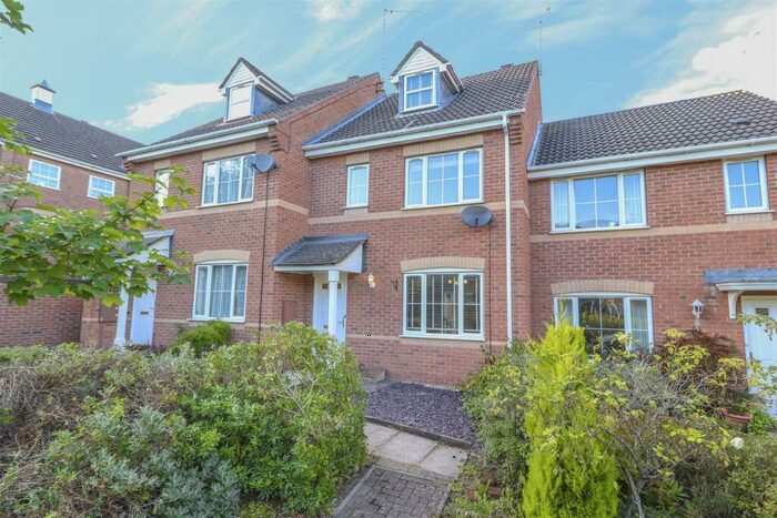 3 Bedroom Terraced House To Rent In Peckstone Close, Coventry, CV1