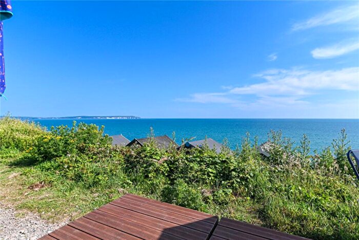 Detached House For Sale In Barton Cliff, Barton On Sea, New Milton, Hampshire, BH25