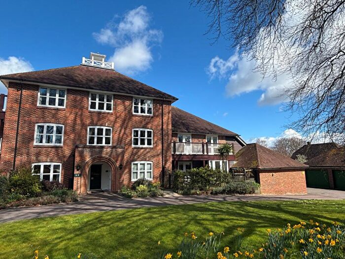 2 Bedroom Retirement Property For Sale In Dean Lane, Winchester, SO22