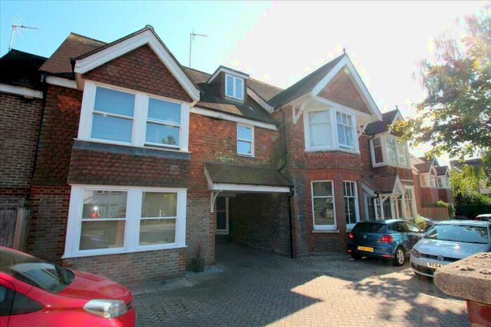 1 Bedroom Apartment To Rent In Wimblehurst Road, Horsham, RH12