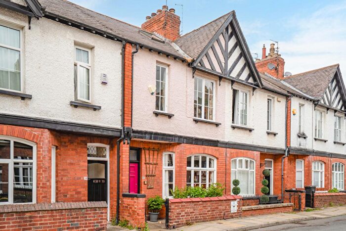 3 Bedroom Terraced House For Sale In North Parade, Bootham, York, YO30
