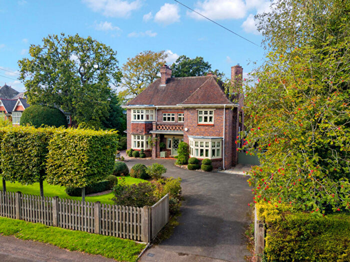 5 Bedroom Detached House For Sale In Cross Lane, Congleton, CW12