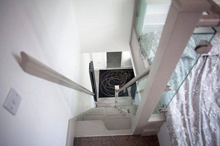 1 Bedroom Flat To Rent In South Street, Reading, Berkshire, RG1