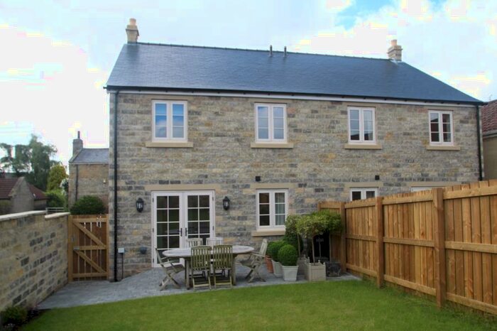 3 Bedroom Semi-Detached House To Rent In Main Street, Sicklinghall, LS22