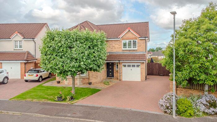 4 Bedroom Detached Villa For Sale In Westdale Drive, Moodiesburn, G69