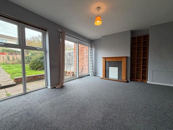 2 Bedroom Terraced House To Rent In Elmbank, Southam, CV47