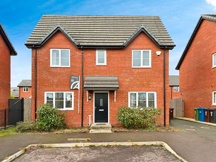 3 Bedroom Detached House For Sale In Brookbank, Leigh, WN7