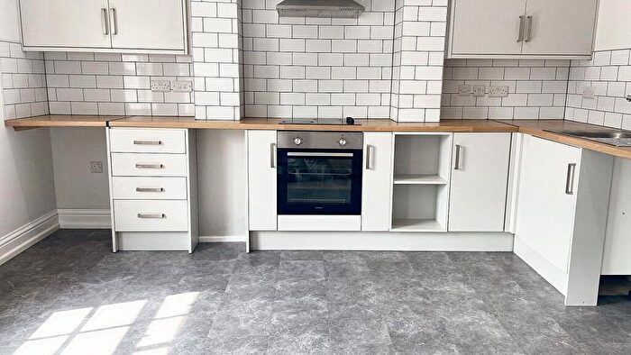 1 Bedroom Flat To Rent In Balsall Street East, Bedford, MK40