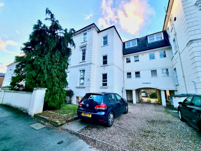 1 Bedroom Apartment To Rent In Link House, Lower Teddington Road, Kingston Upon Thames, KT1