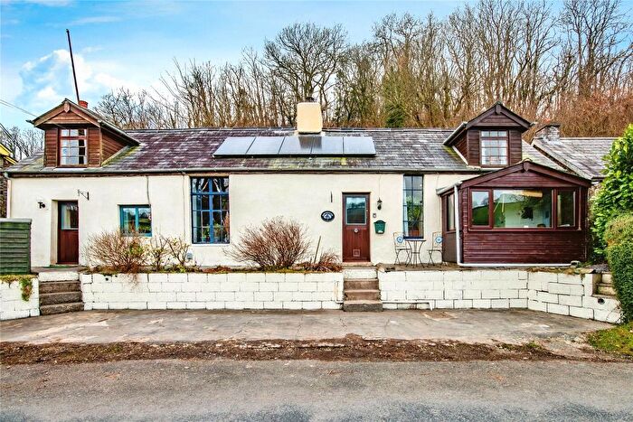 3 Bedroom Cottage For Sale In Tregroes, Llandysul, Dyfed, SA44
