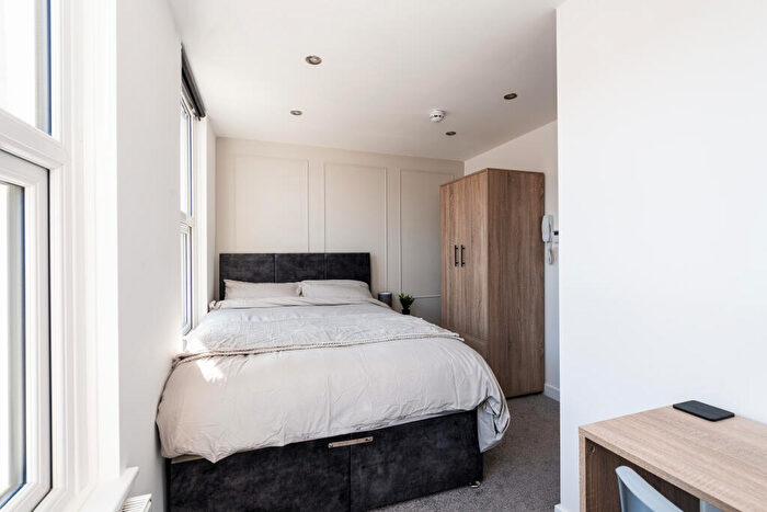 1 Bedroom End Of Terrace House To Rent In Tennyson Road, Gillingham, ME7