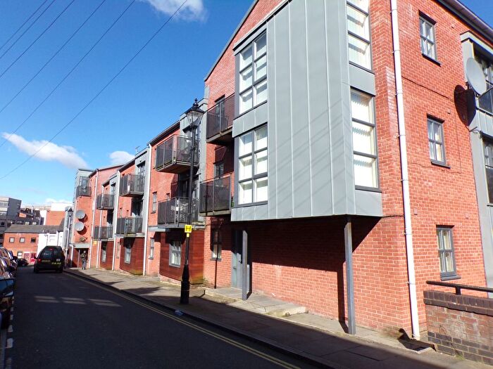 2 Bedroom Flat To Rent In Avenham Mills, Preston, PR1