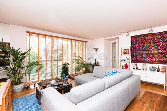 2 Bedroom Flat To Rent In Palazzo Apartments, Ardleigh Road, De Beauvoir, N1