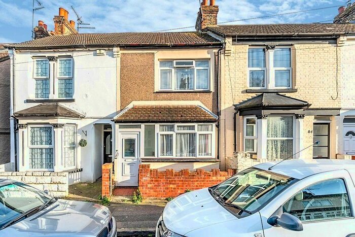 3 Bedroom Terraced House To Rent In Albany Road, Gillingham, Kent, ME7