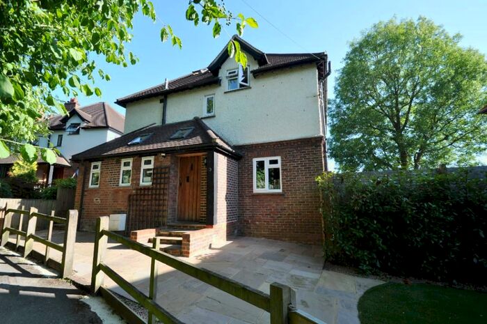 5 Bedroom Detached House To Rent In Great Quarry, Guildford, Surrey, GU1