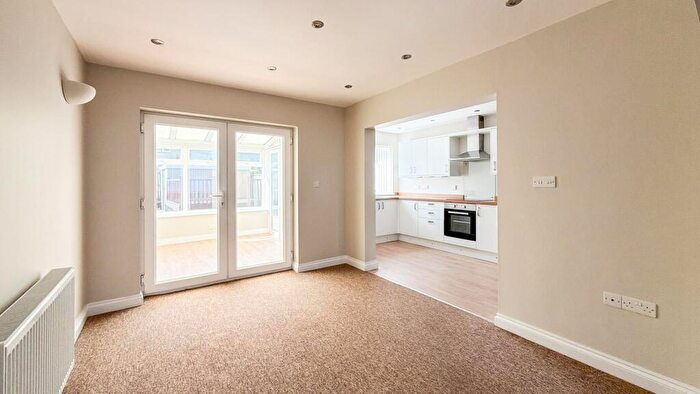 3 Bedroom Terraced House To Rent In Pettigrove Gardens, Kingswood, BS15