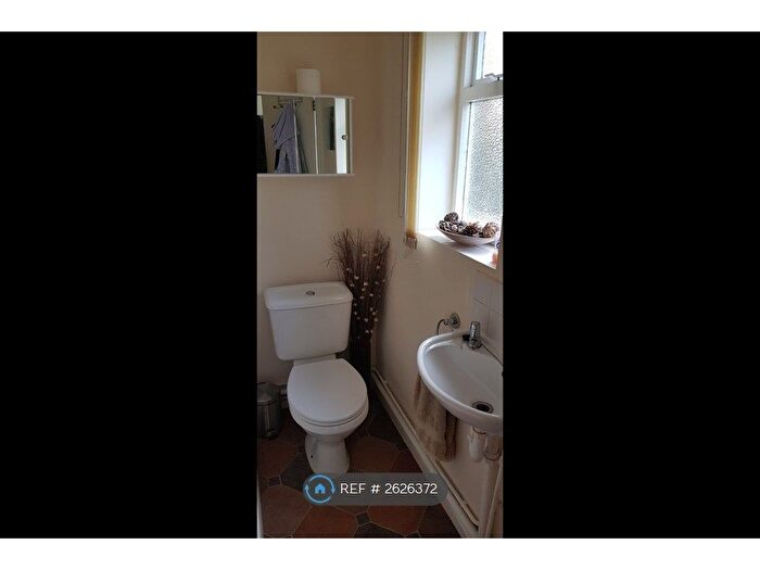 1 Bedroom Flat To Rent In Worthing, Worthing, BN14