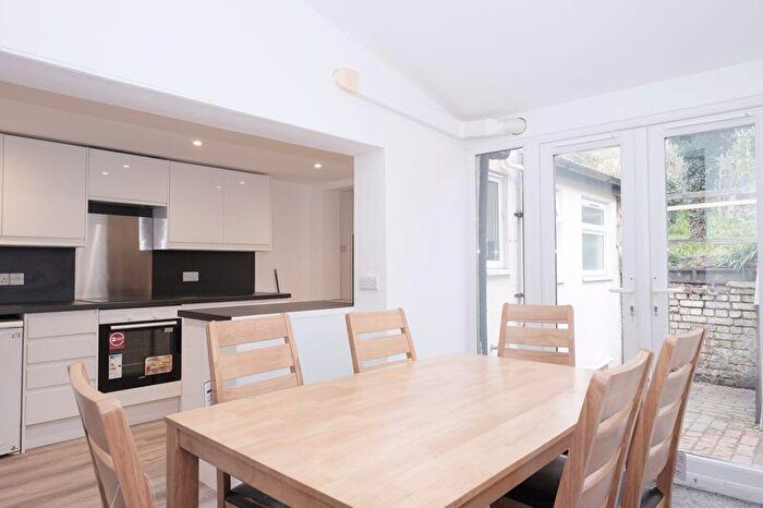 6 Bedroom Terraced House To Rent In Howard Road, Brighton, BN2