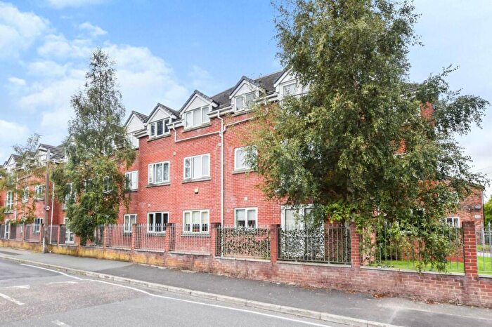 2 Bedroom Flat To Rent In Little Moss Lane, Clifton, Swinton, Manchester, M27