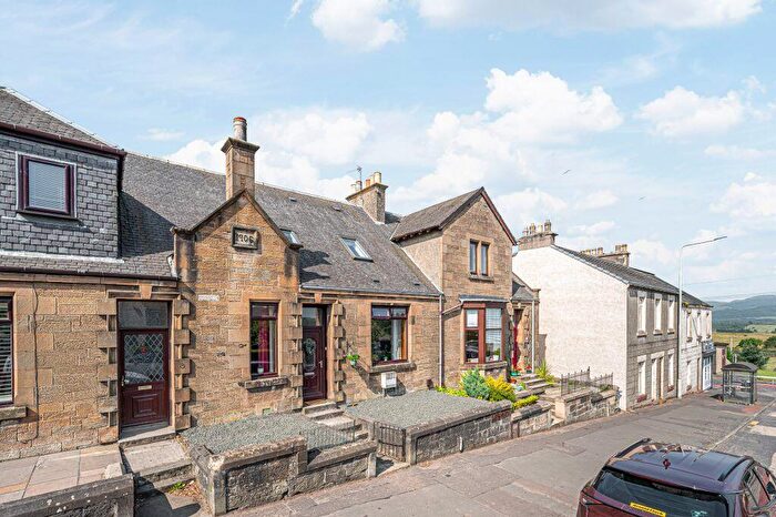 5 Bedroom Terraced House For Sale In Station Road, Lochgelly, KY5