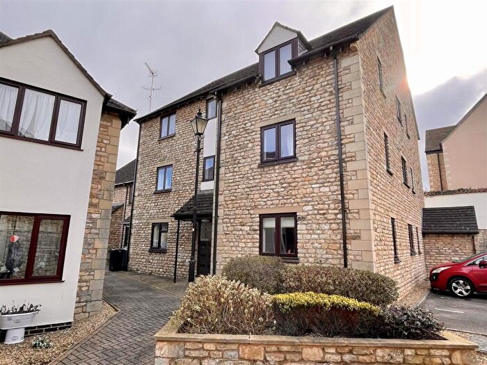 1 Bedroom Apartment To Rent In Phillips Court, Stamford, PE9