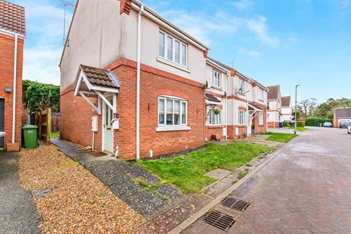 2 Bedroom End Of Terrace House For Sale In The Oaks, Elm, Wisbech, PE14