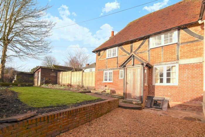 2 Bedroom Cottage To Rent In Church Street Upton Grey, RG25