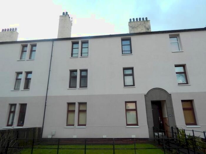 2 Bedroom Flat To Rent In Clepington Road, Dundee, DD3