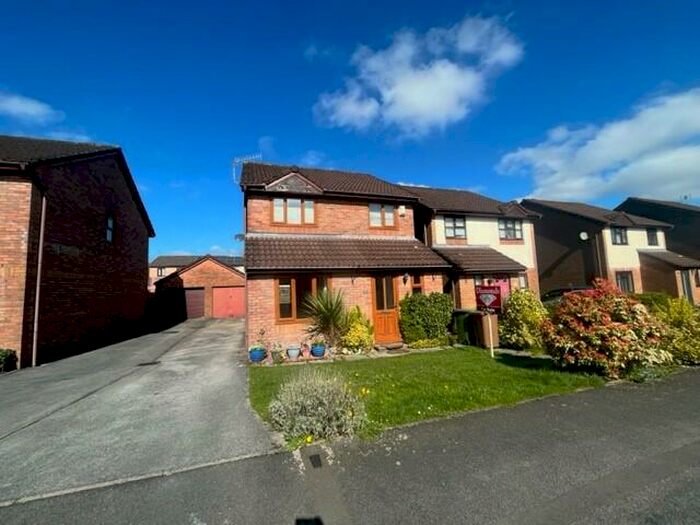 4 Bedroom House To Rent In Heol Y Ddol, Caerphilly, CF83