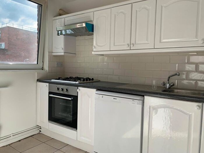 1 Bedroom Flat To Rent In Sanders Way, London, N19