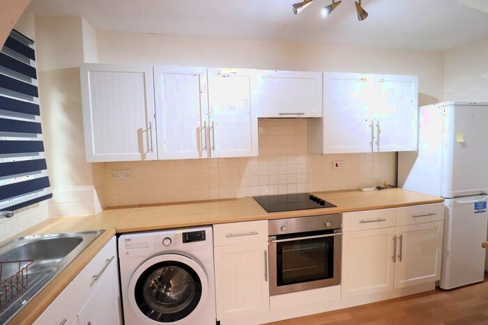 1 Bedroom Terraced House To Rent In Westfield Walk, High Wycombe, HP12