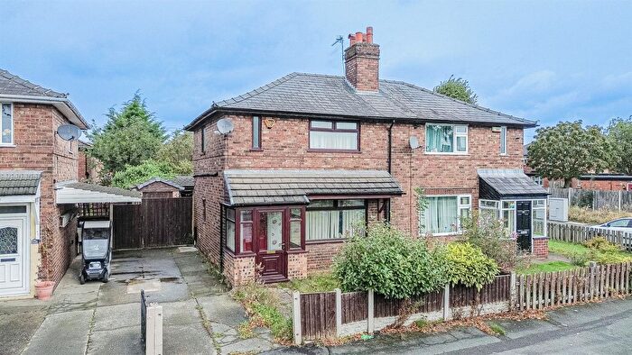 2 Bedroom Semi-Detached House To Rent In Reynolds Street, Warrington, Cheshire, WA4