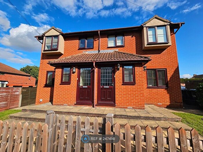 1 Bedroom Maisonette To Rent In Wood Street, Chelmsford, CM2