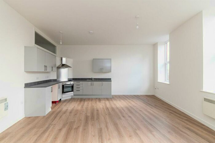 2 Bedroom Apartment To Rent In Stanhope Road, South Shields, Tyne And Wear, NE33