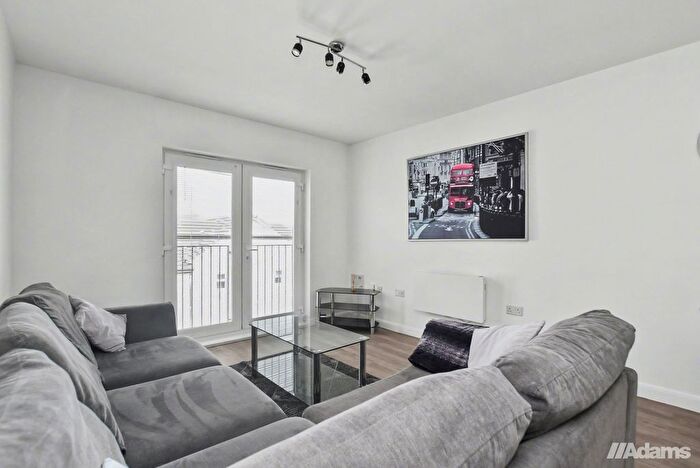 2 Bedroom Flat For Sale In Emperor Court, Warrington, WA4