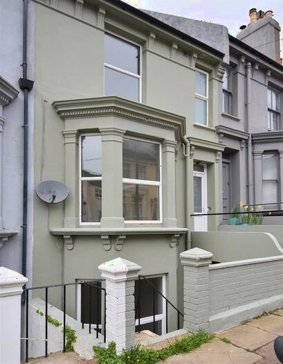 4 Bedroom Terraced House To Rent In St. Thomass Road, Hastings, TN34