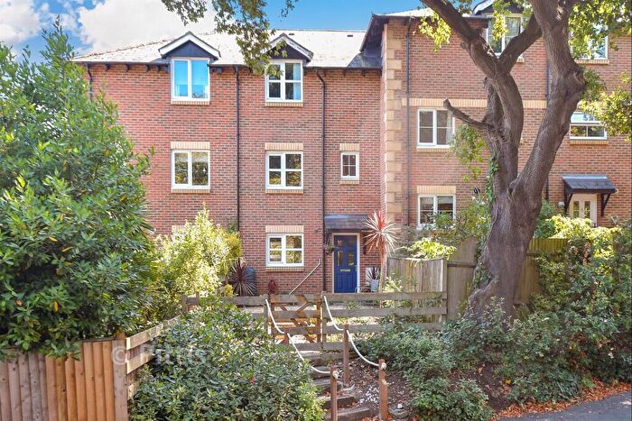 4 Bedroom Terraced House For Sale In East Hill Road, Ryde, Isle Of Wight, PO33