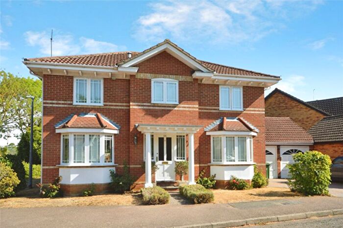 4 Bedroom Detached House For Sale In Leigh Drive, Elsenham, Essex, CM22
