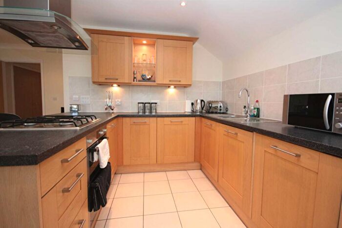 2 Bedroom Apartment For Sale In Netherby Gardens, Bracknell, RG12