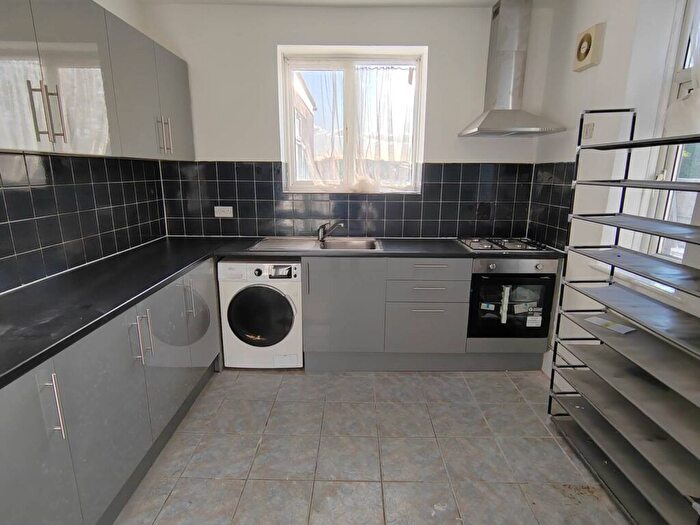 5 Bedroom Terraced House To Rent In North Circular Road, London, NW10