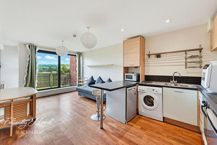 1 Bedroom Apartment For Sale In Berber Parade, Shooters Hill, SE18