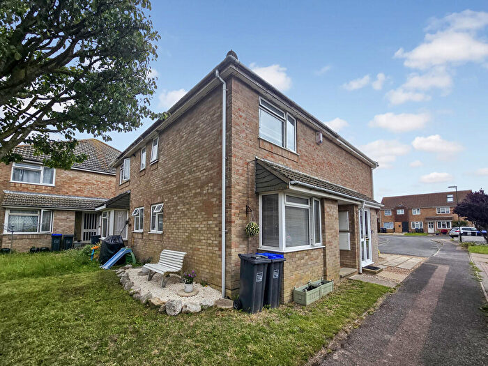 1 Bedroom Terraced House For Sale In Church Green, Shoreham-by-Sea, BN43